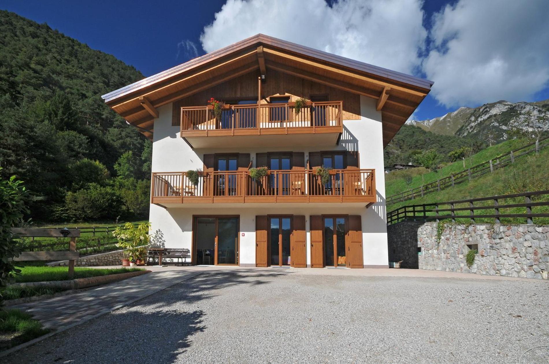 B&B Ledro Affittacamere Mezzolago Luaran gambar